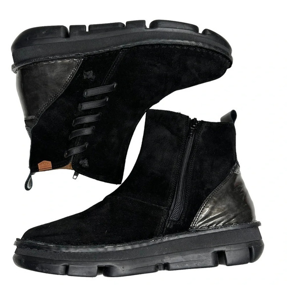 On Foot Women's Zen Boot in Black. Sz: 8 US/39 EU - Picture 8 of 13